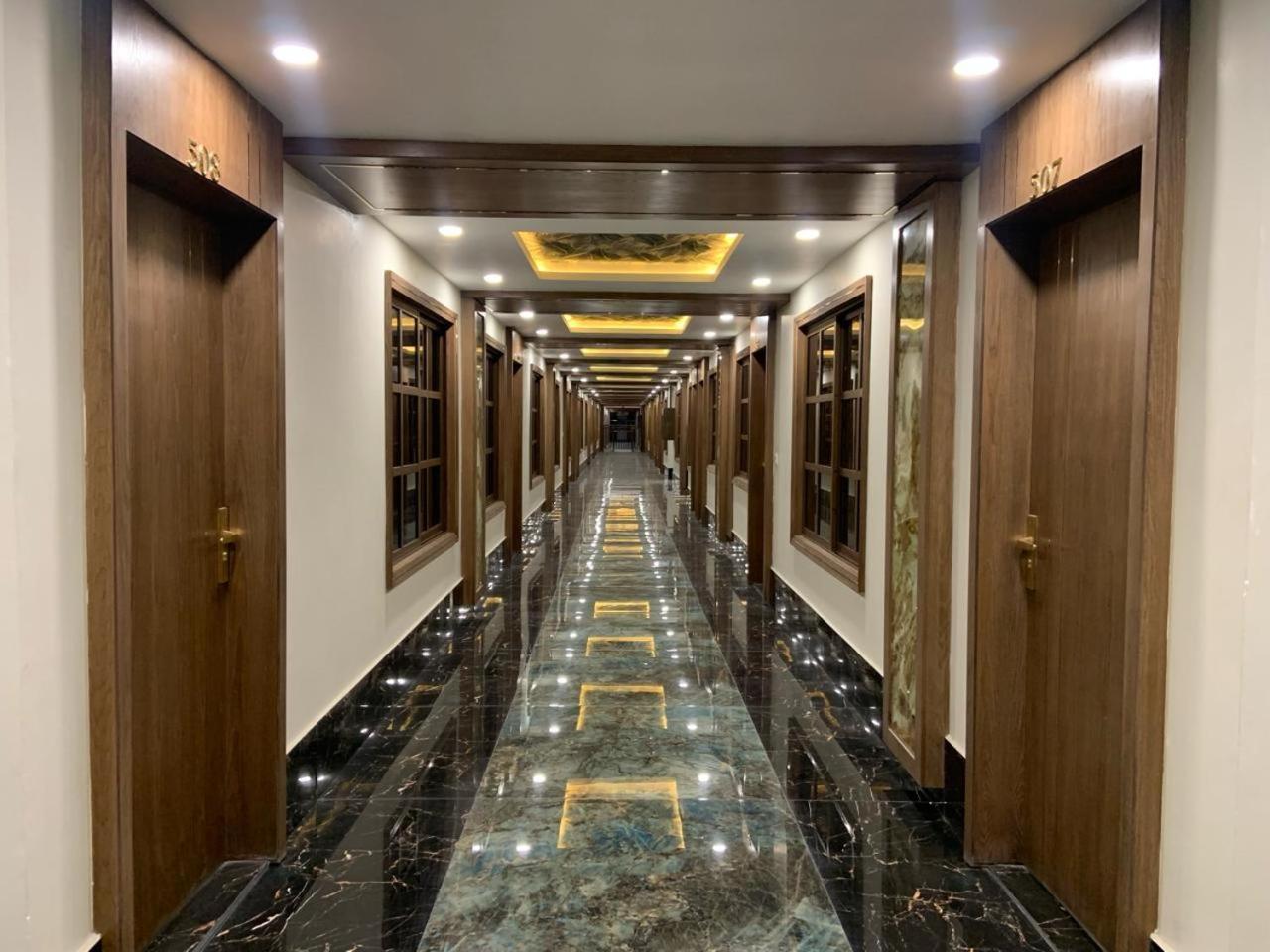 Royal Galaxy Hotel & Residence - Near Islamabad International Airport & Motorway מראה חיצוני תמונה