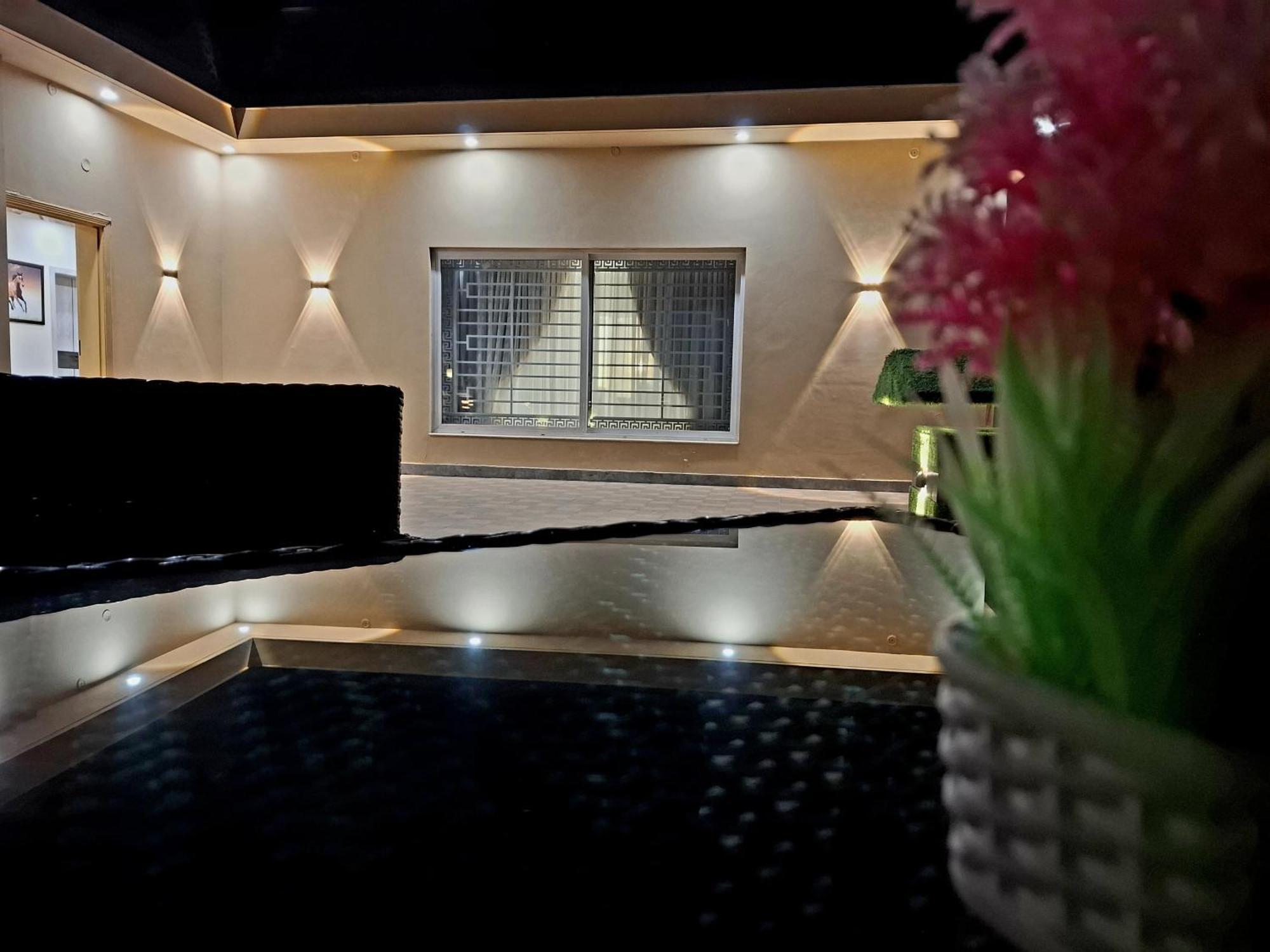 Royal Galaxy Hotel & Residence - Near Islamabad International Airport & Motorway מראה חיצוני תמונה