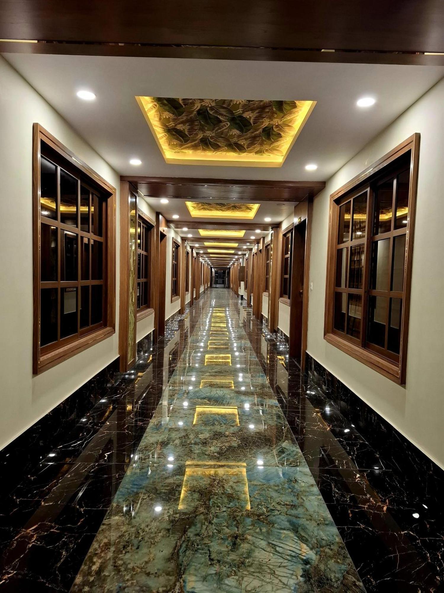 Royal Galaxy Hotel & Residence - Near Islamabad International Airport & Motorway מראה חיצוני תמונה